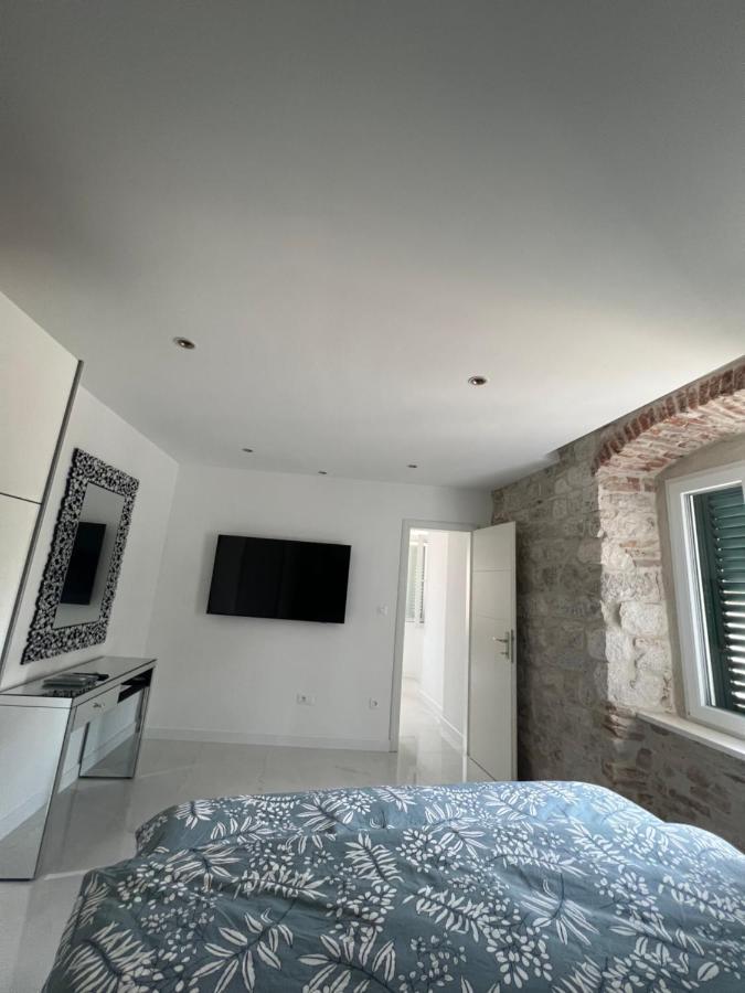 Madonna Apartment Сплит Екстериор снимка