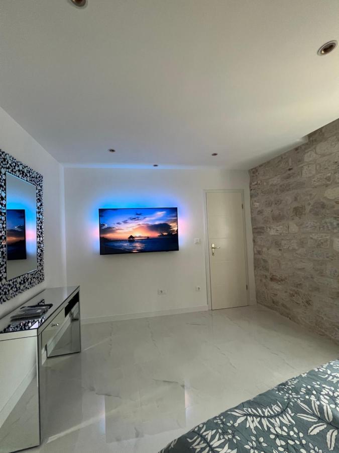Madonna Apartment Сплит Екстериор снимка