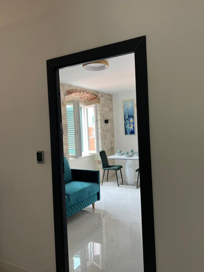 Madonna Apartment Сплит Екстериор снимка
